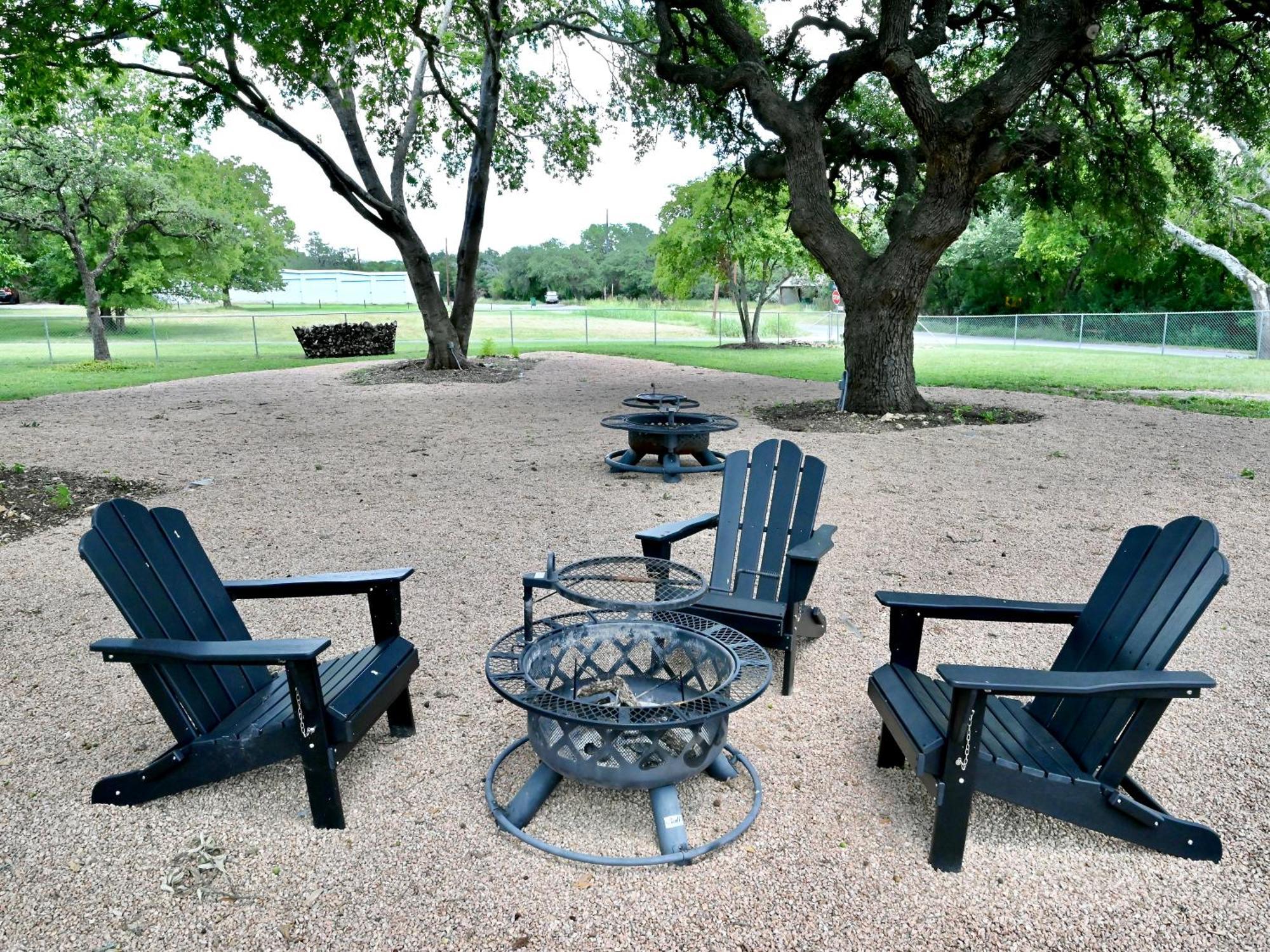 Blanco County Inn & Guesthouses Exterior foto