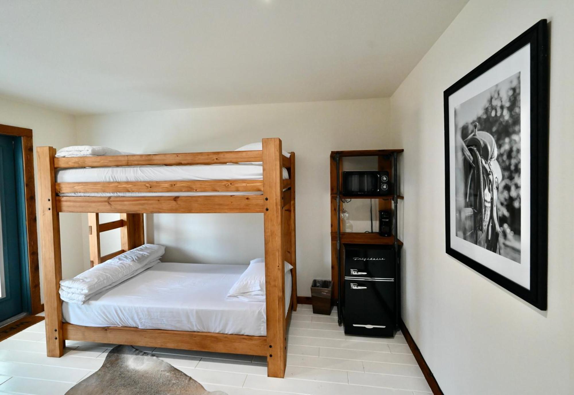 Blanco County Inn & Guesthouses Exterior foto