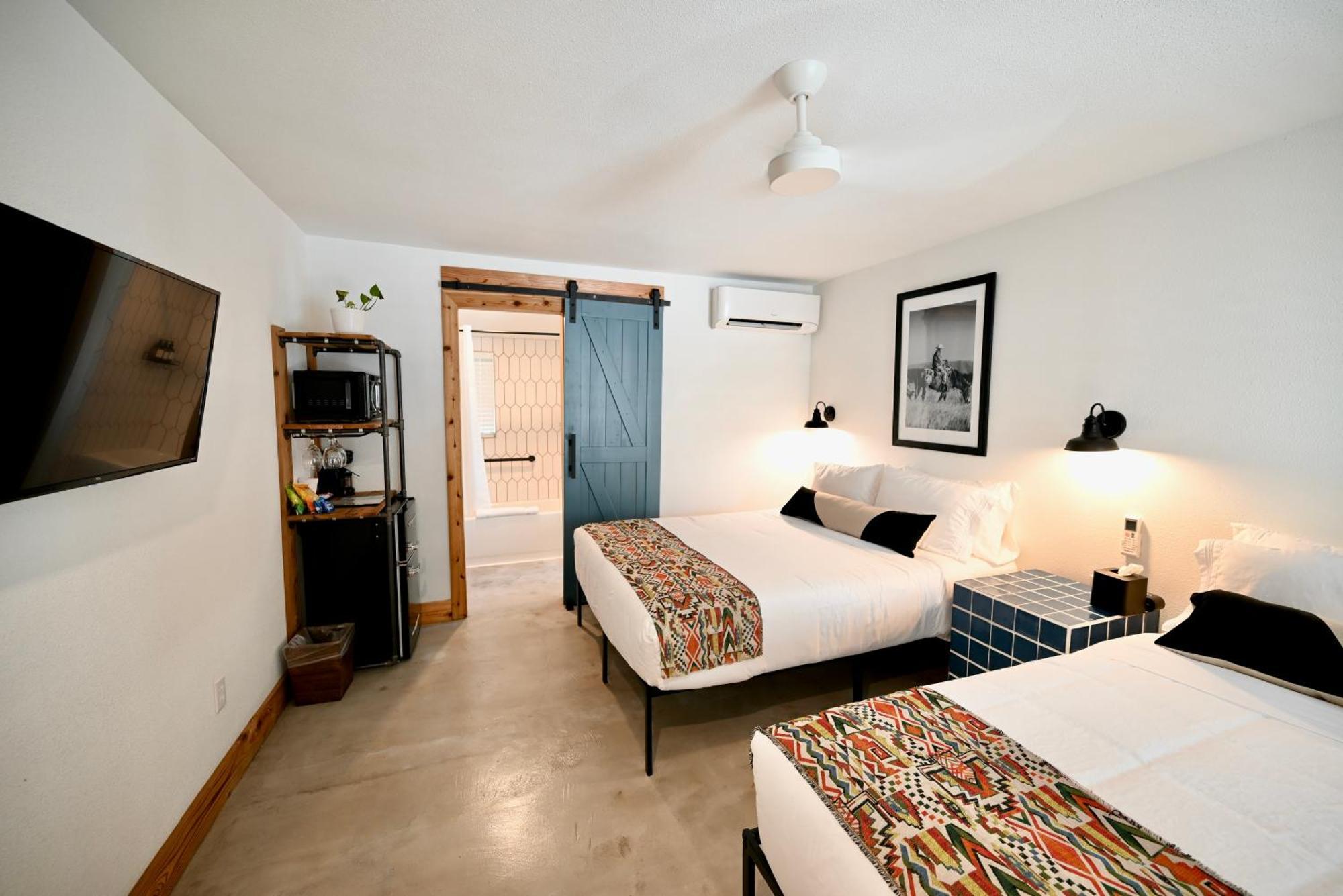 Blanco County Inn & Guesthouses Exterior foto