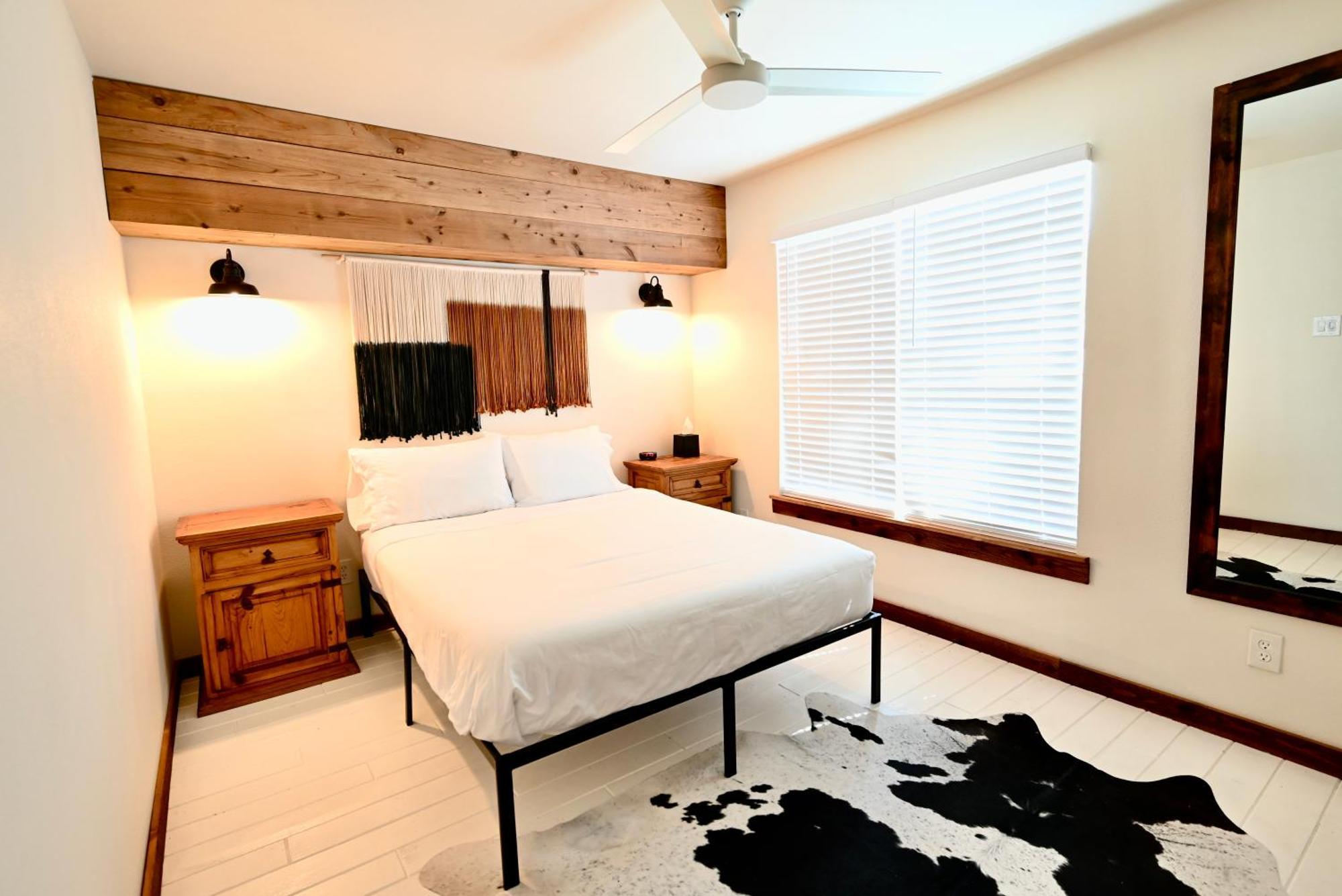 Blanco County Inn & Guesthouses Exterior foto